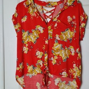 No Boundaries Size Medium Shirt